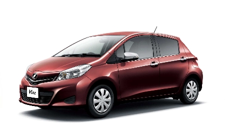 2D коврики EVA в салон на Toyota Vitz III XP130 AWD, правый руль (2010-2020)